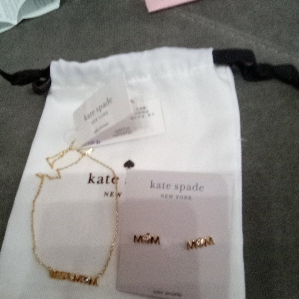 Kate Spade Love You Mom Necklace and Earring Set NWT